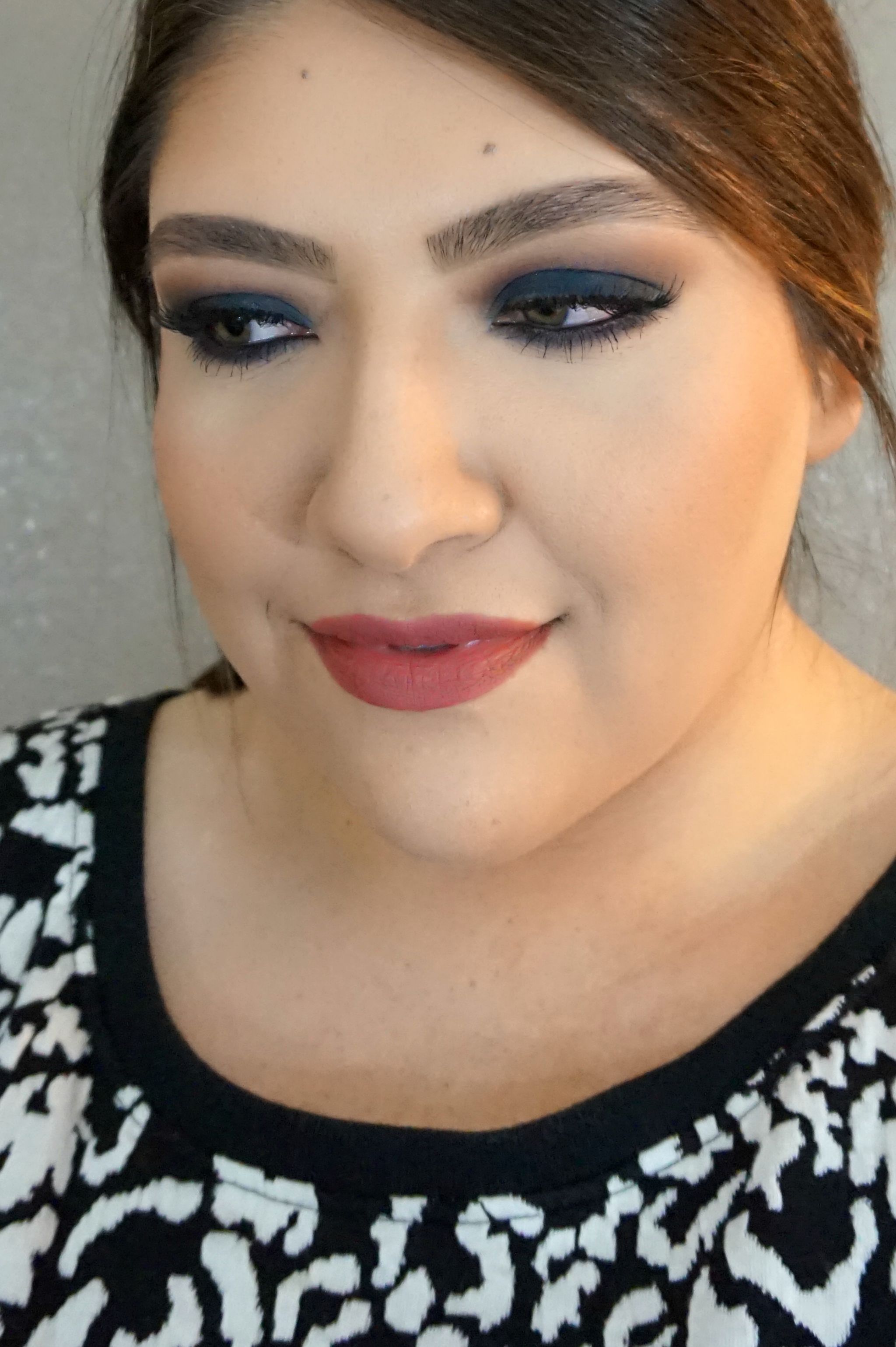 Navy Blue Eye Look // Beauty With Lily, A West Texas Beauty, Fashion & Lifestyle Blog #beautyblogger #eyemakeup