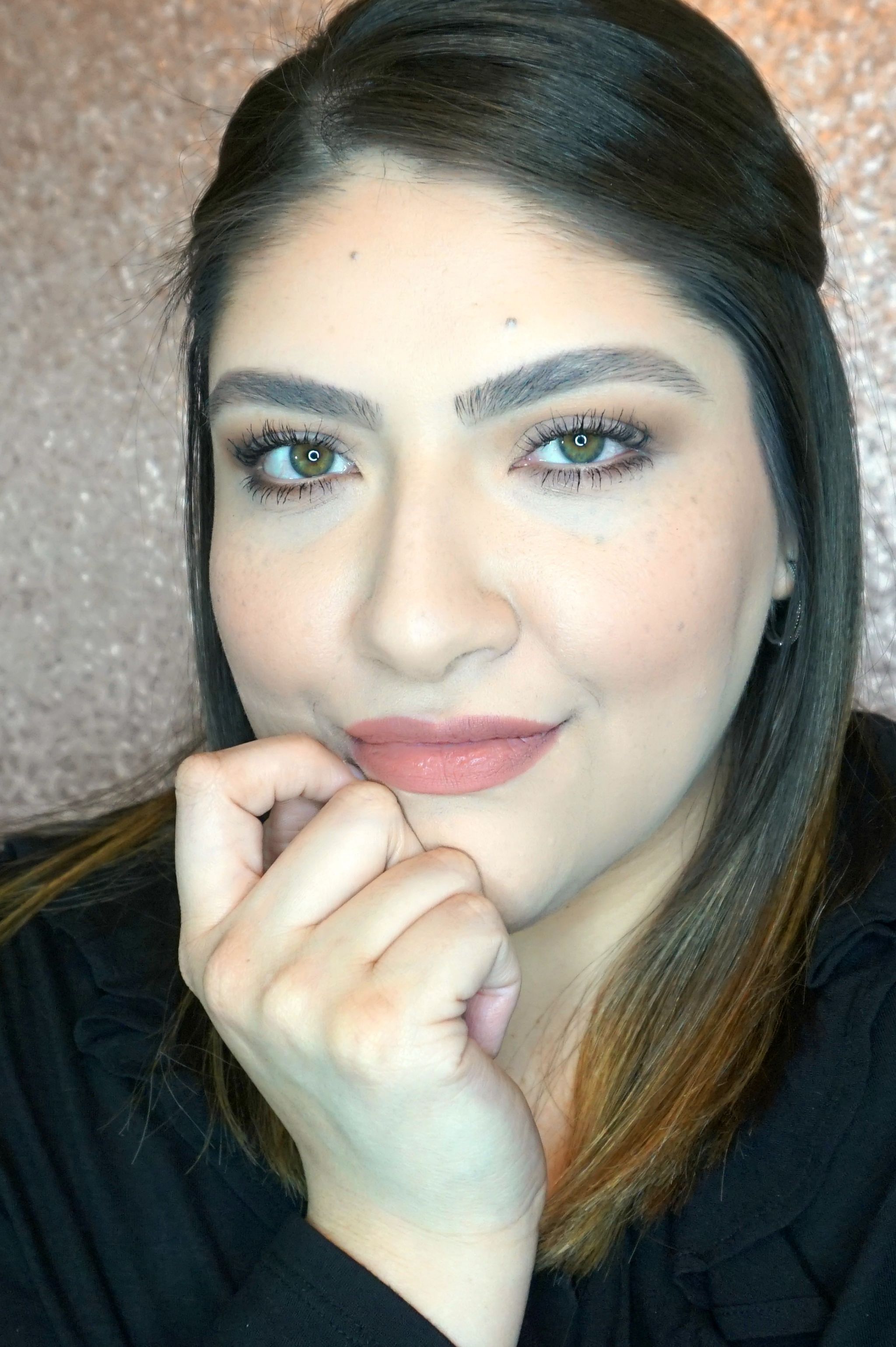 Drugstore Matte Makeup Look // Full Face Drugstore Makeup // Affordable Makeup Look // Simple Matte Makeup Look | Beauty With Lily #beautyblogger #drugstoremakeup 