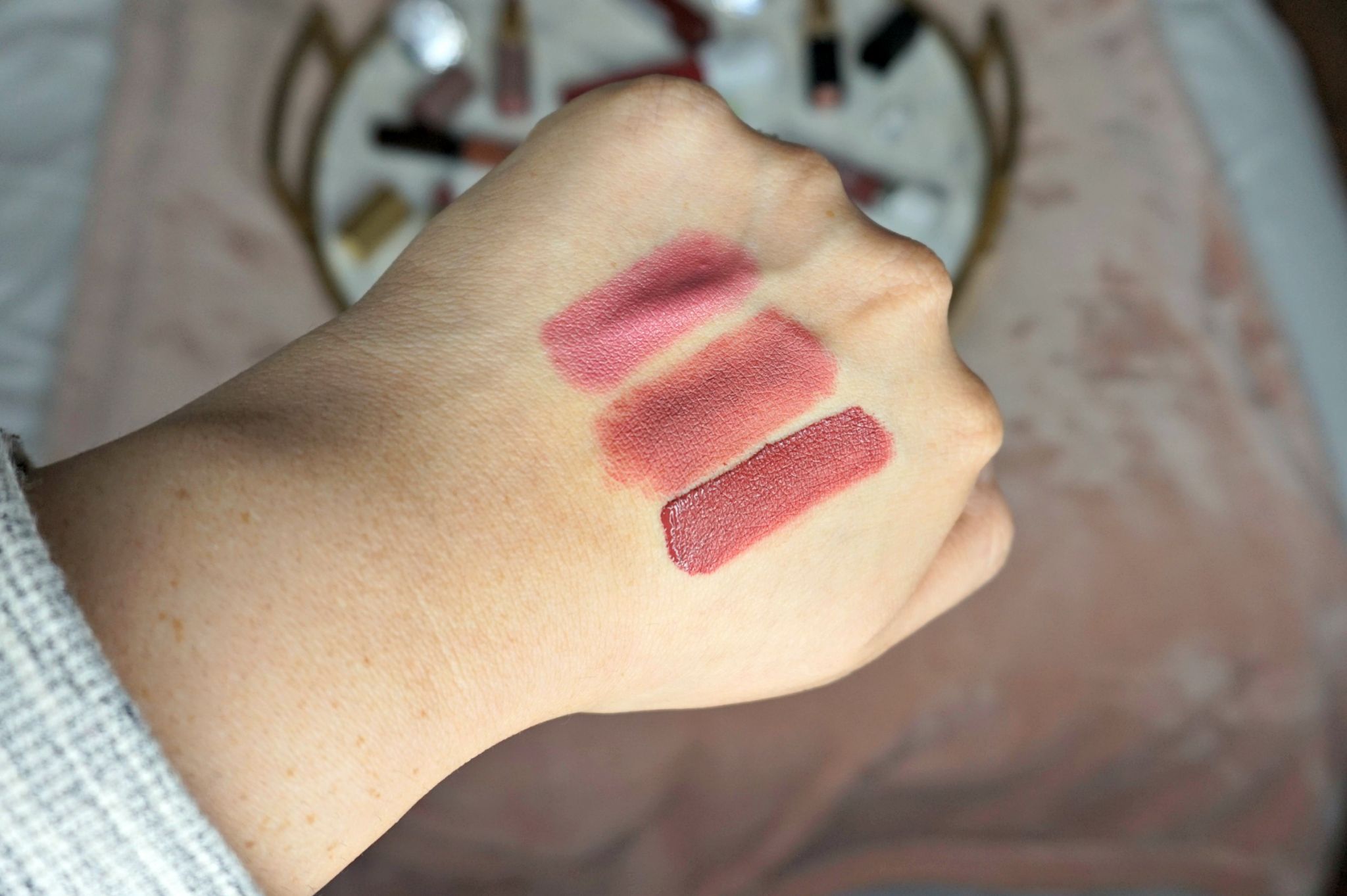 Must Have Winter Lip Colors // Nude Lip Colors // Mauve Lip Colors // Vampy Lip Colors // Lipsticks To Try | Beauty With Lily